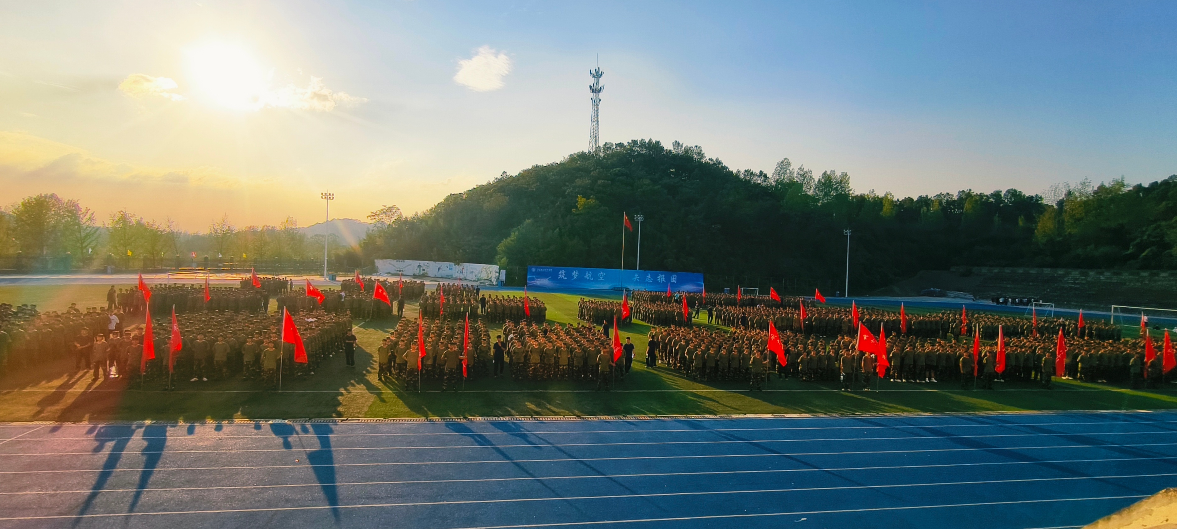 微信图片_20250916094316_189_10_副本.jpg 微信图片_20250916094316_189_10_副本.jpg