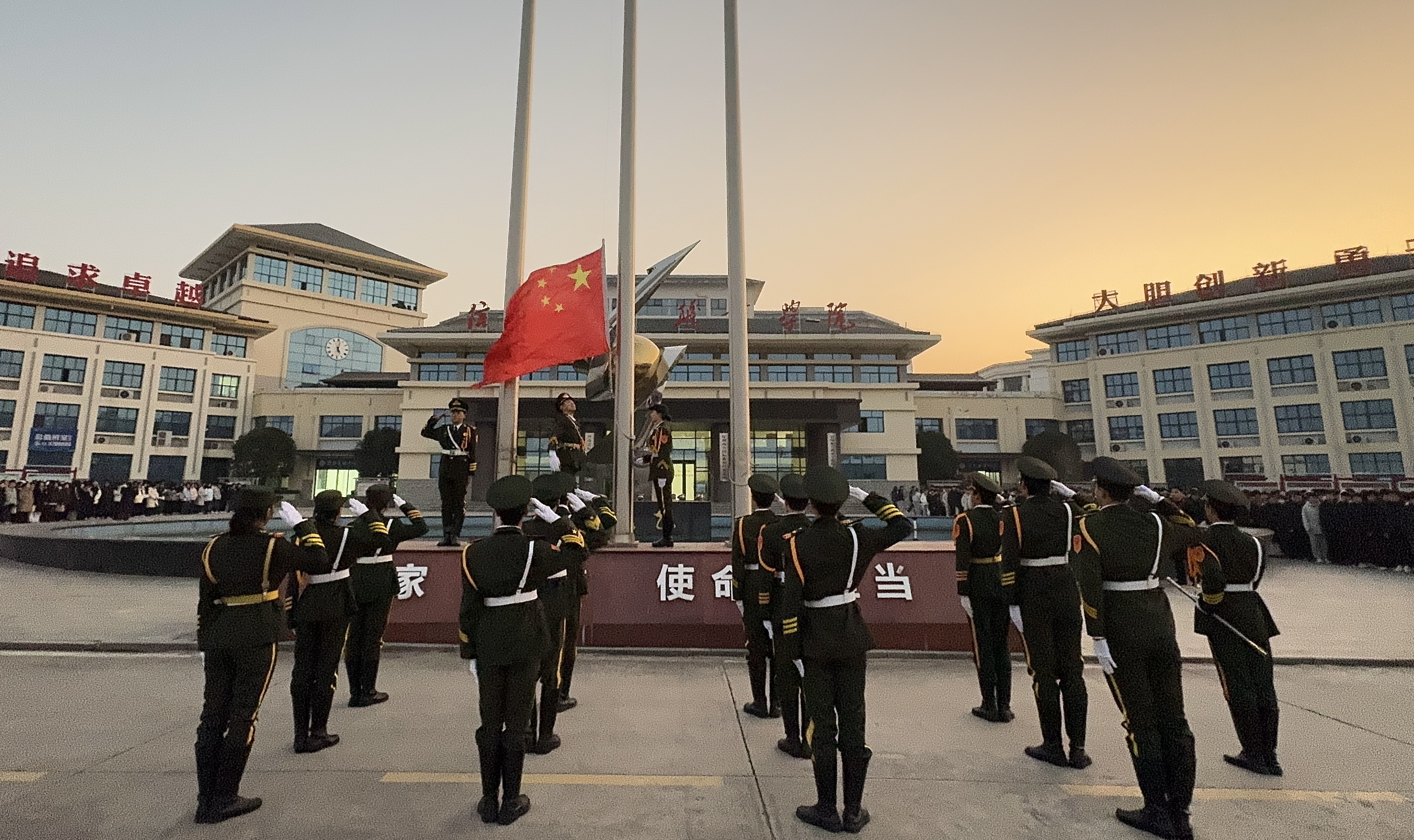 微信图片_20251229075955_634_395.jpg 微信图片_20251229075955_634_395.jpg